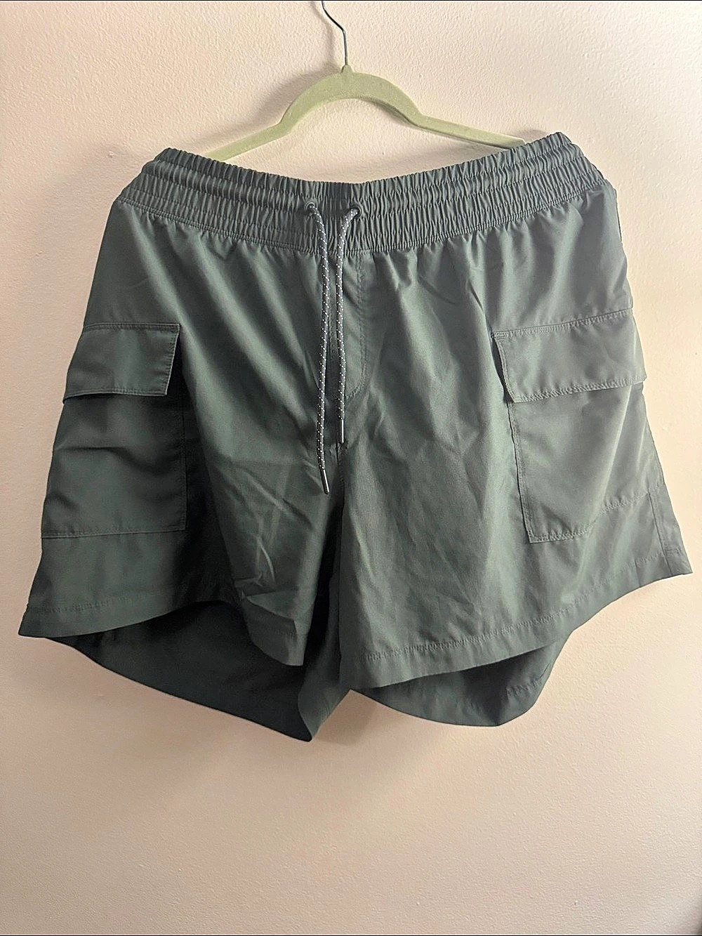 Old Navy High-Waisted StretchTech Shorts Green XL